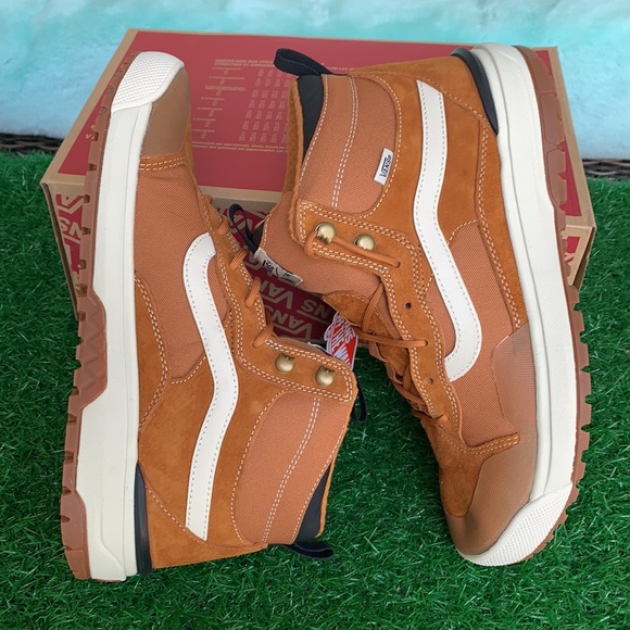 VANS WMNS ULTRARANGE EXO HI MTE PUMPKIN SPICE Boots Sneakers - Picture 9 of 16